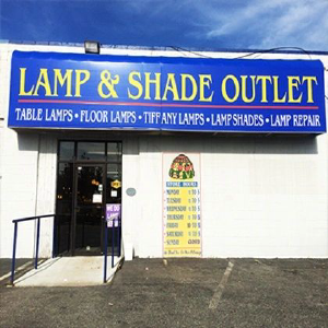 Lamp & Shade Outlet - Logo