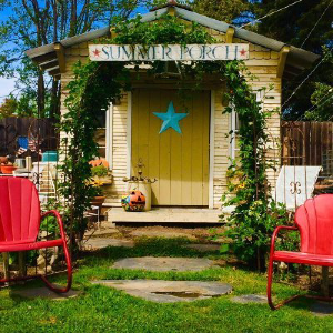 Summer Porch - Logo