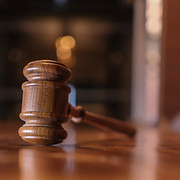 Renslo Law - Logo
